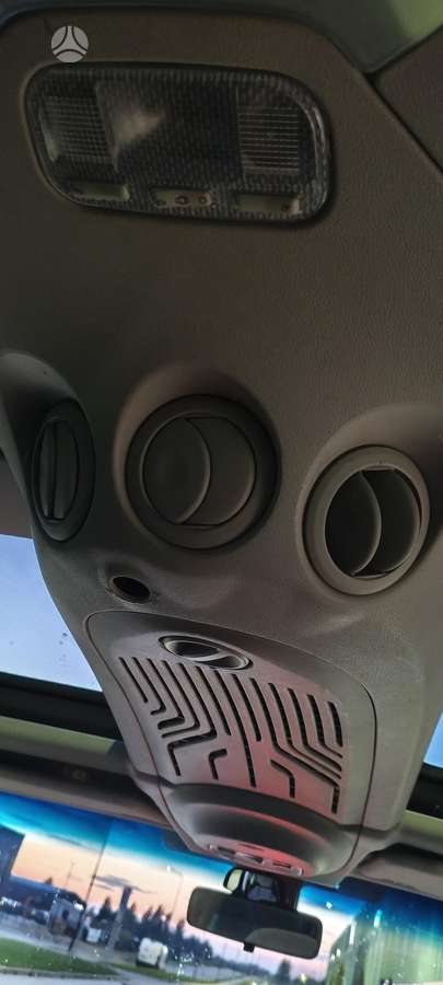 Citroen Berlingo 2011 — photo 36