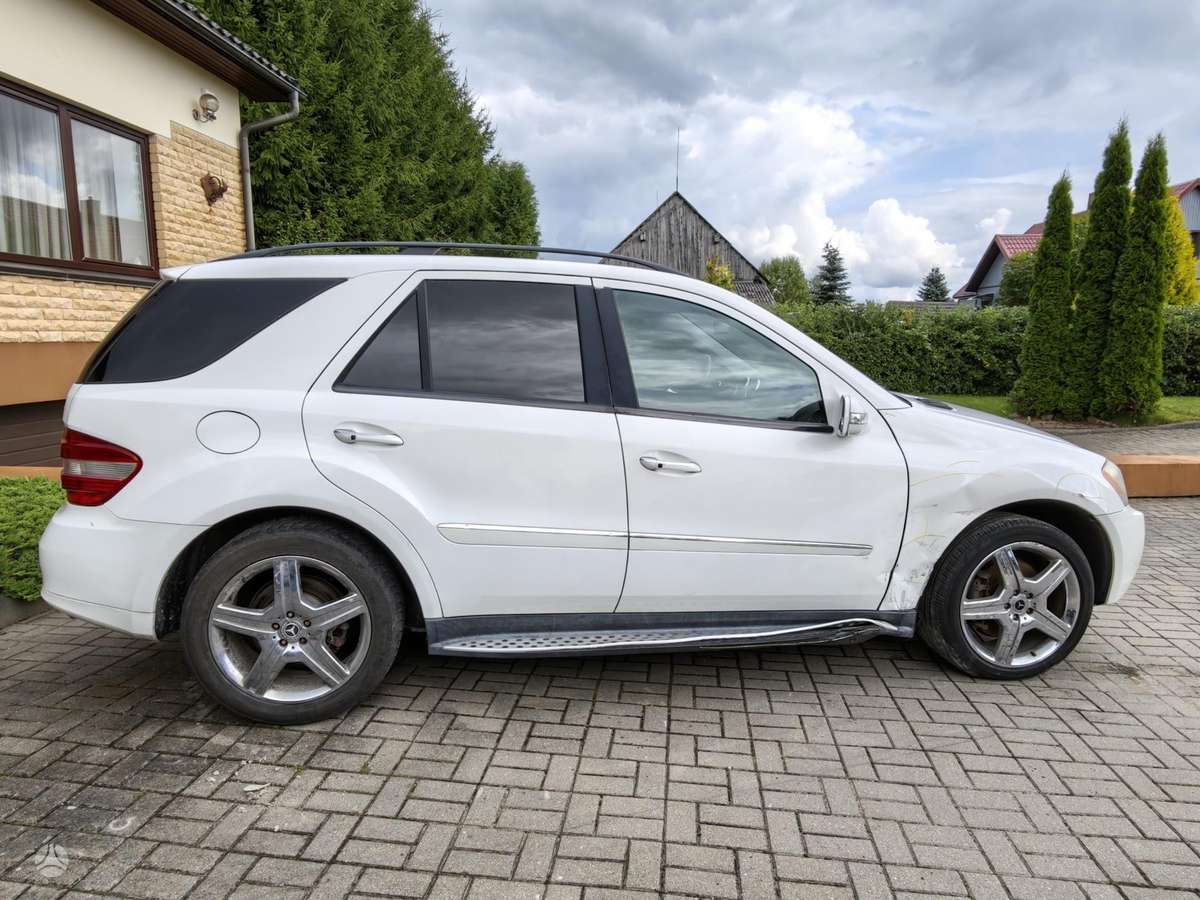 Mercedes-Benz ML550 2008 — photo 5