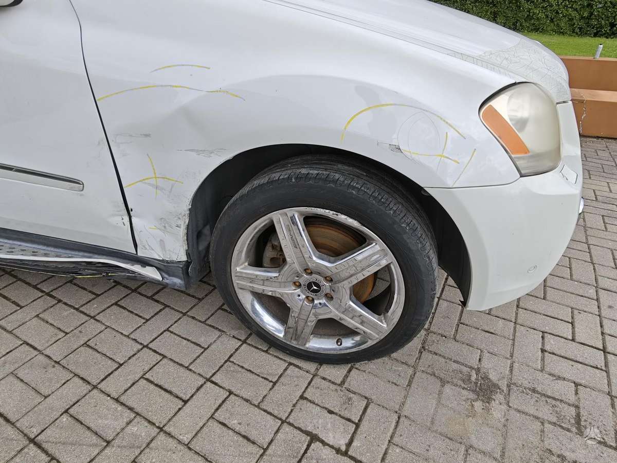 Mercedes-Benz ML550 2008 — photo 6