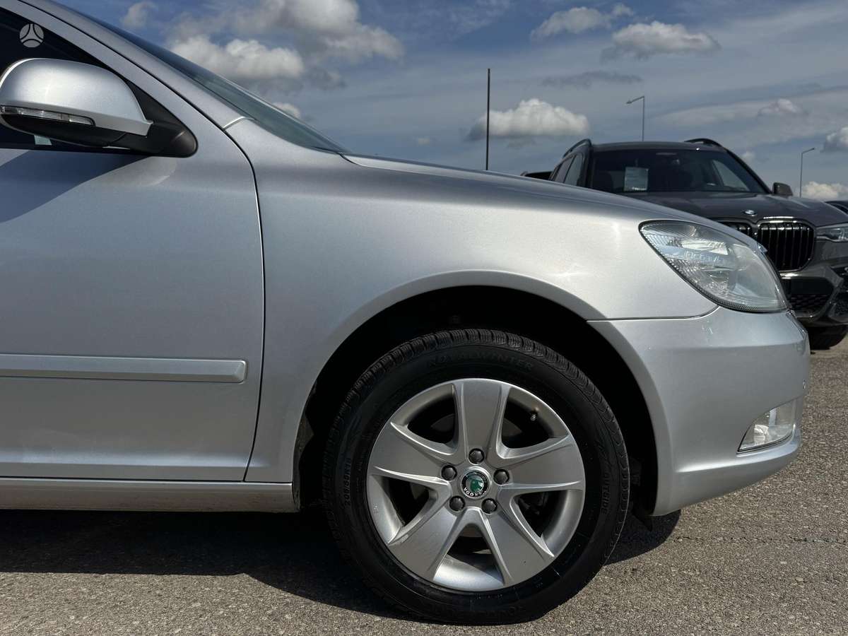 Skoda Octavia 2012 — photo 16