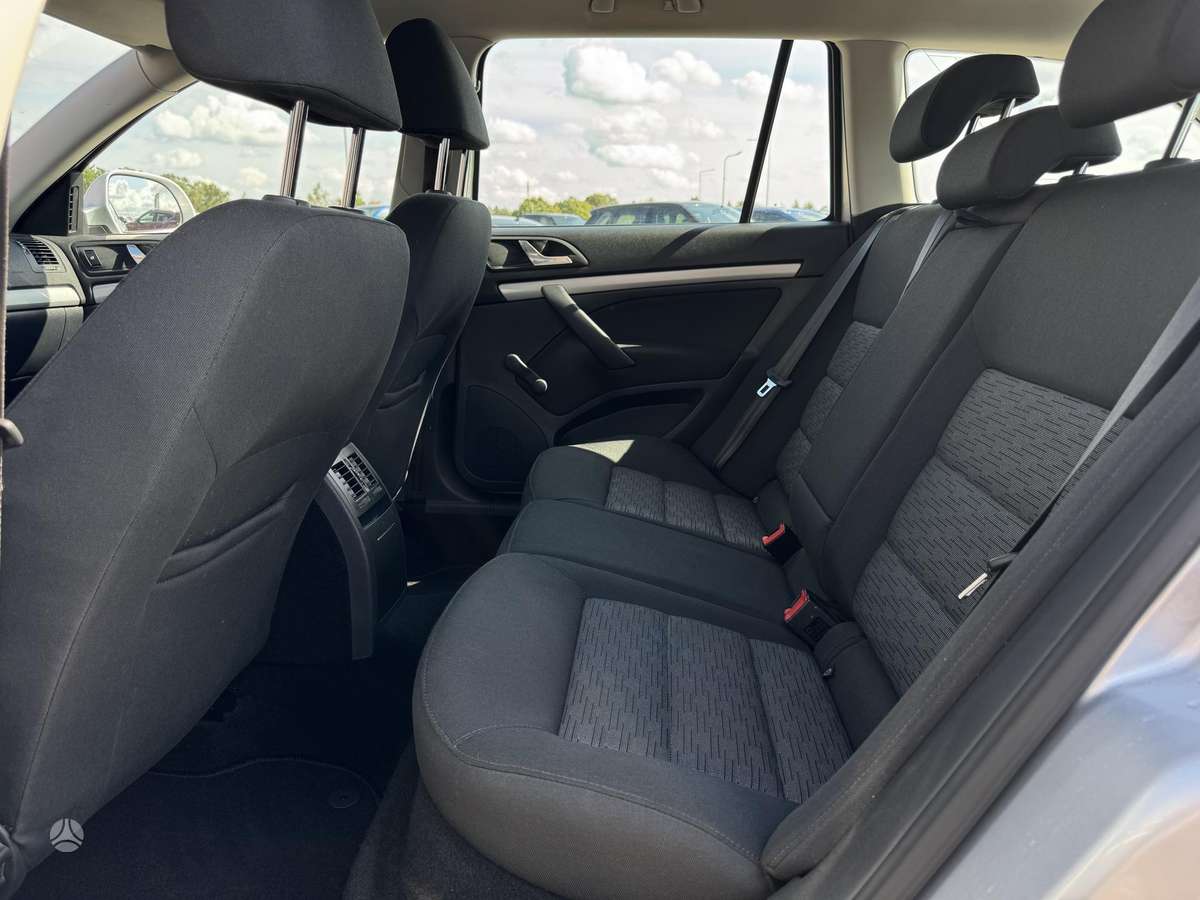 Skoda Octavia 2012 — photo 22