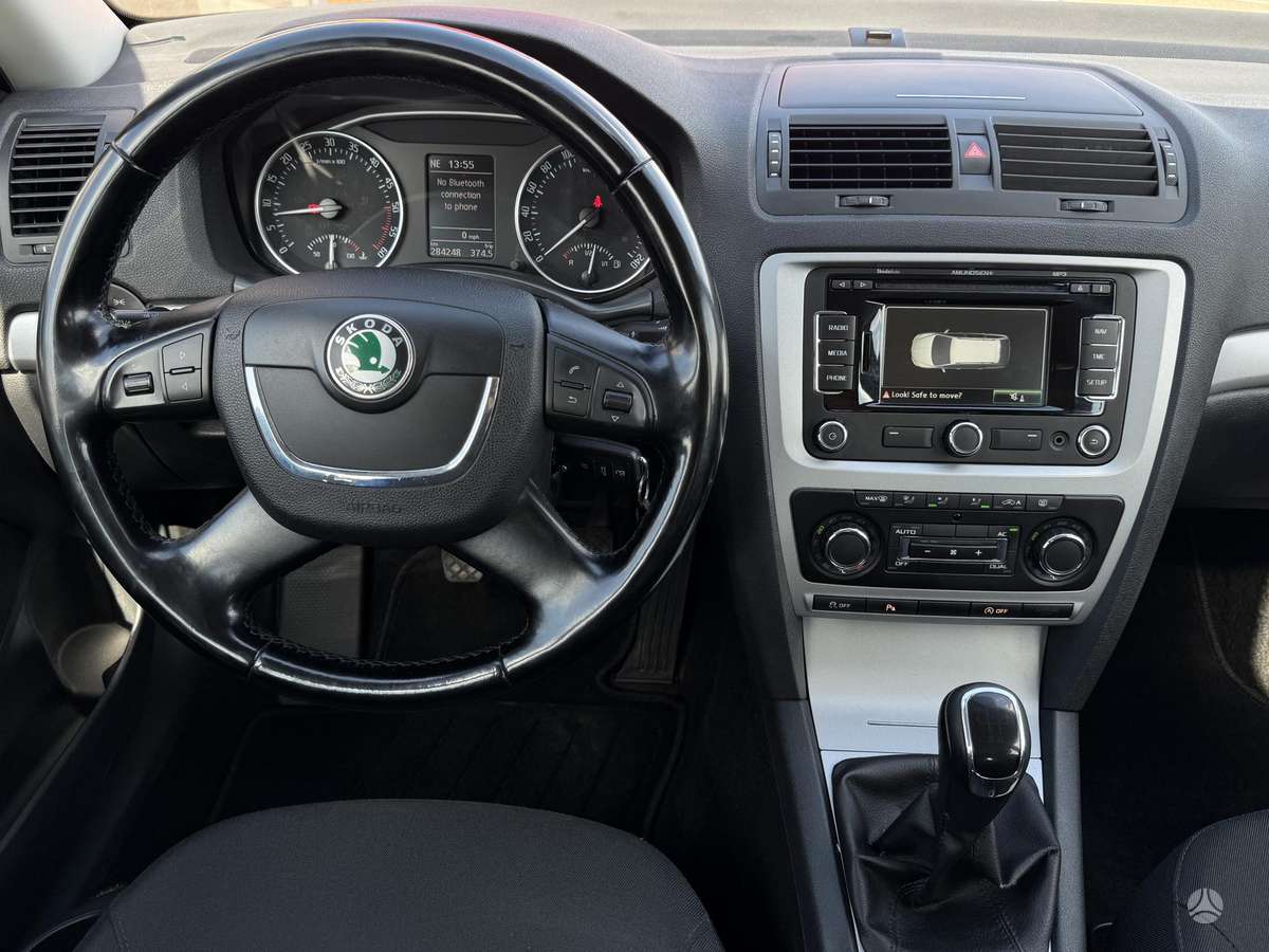Skoda Octavia 2012 — photo 28
