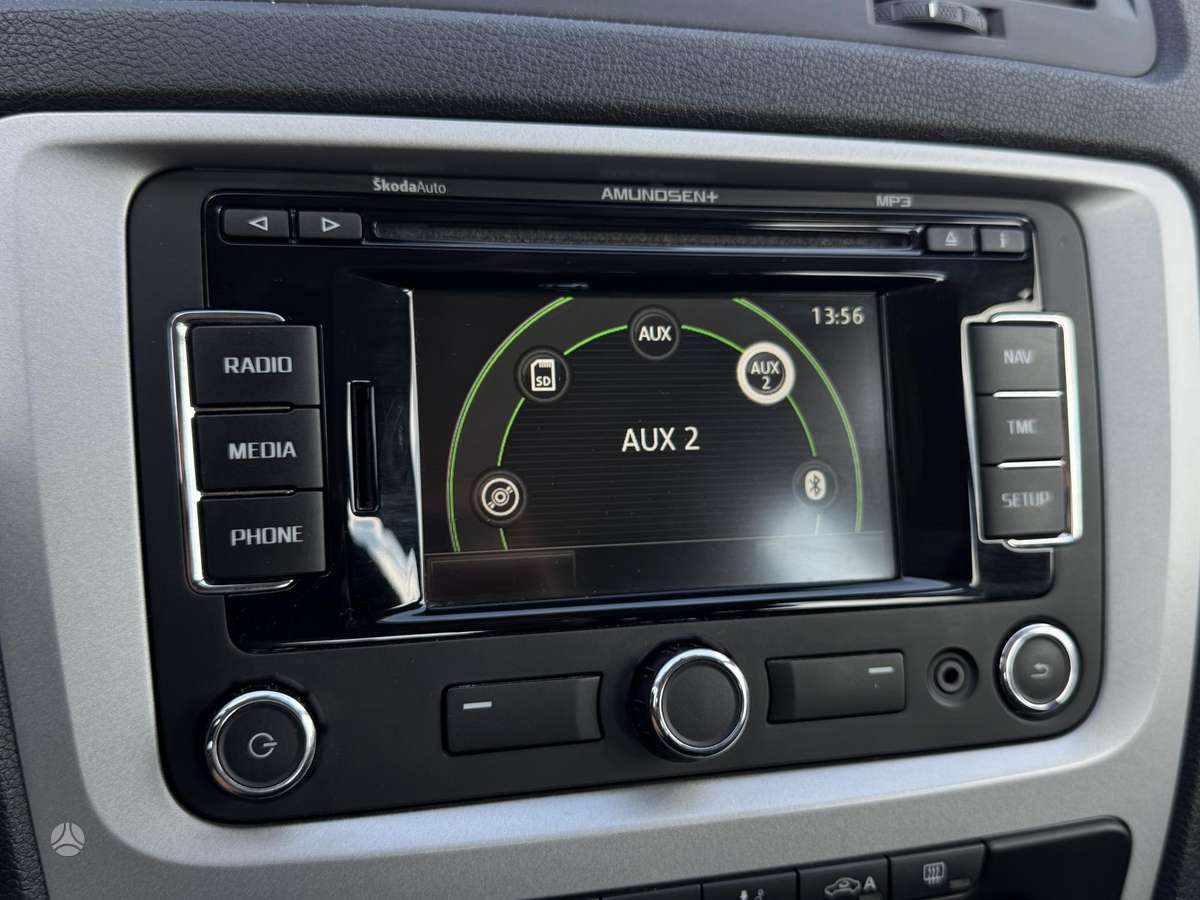 Skoda Octavia 2012 — photo 31
