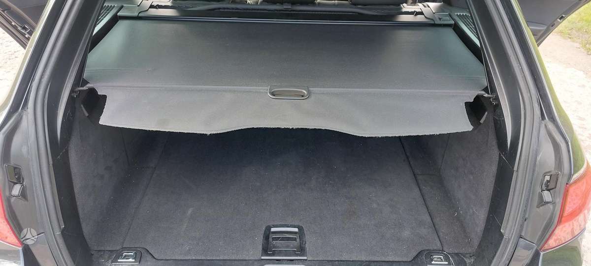 BMW 535 2011 — photo 15
