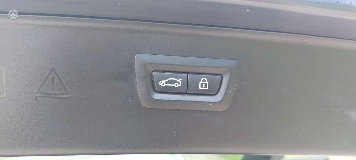 BMW 535 2011 — photo 16