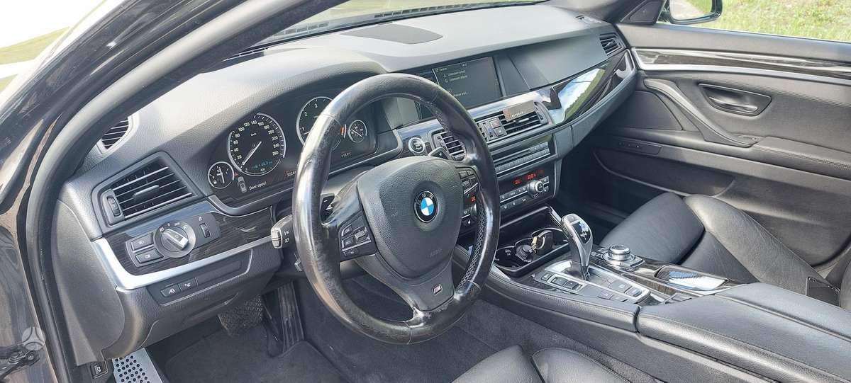 BMW 535 2011 — photo 8