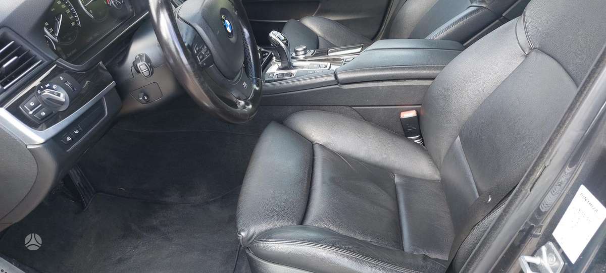BMW 535 2011 — photo 9