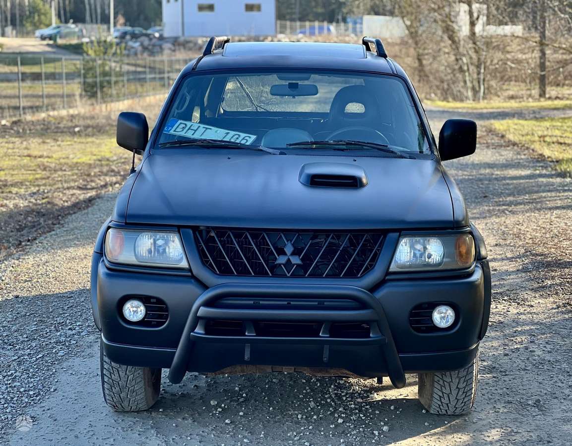Mitsubishi Pajero 2005 — photo 15