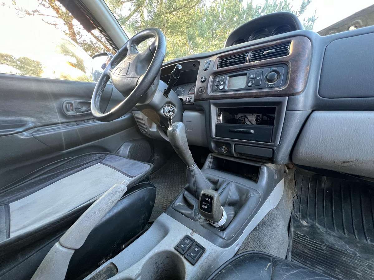 Mitsubishi Pajero 2005 — photo 5