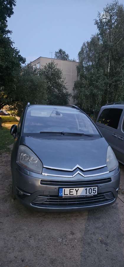 Citroen C4 2007 — rear view