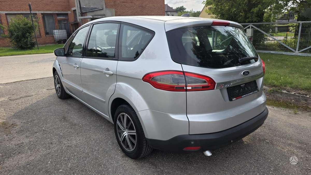 Ford S-MAX 2012 — салон