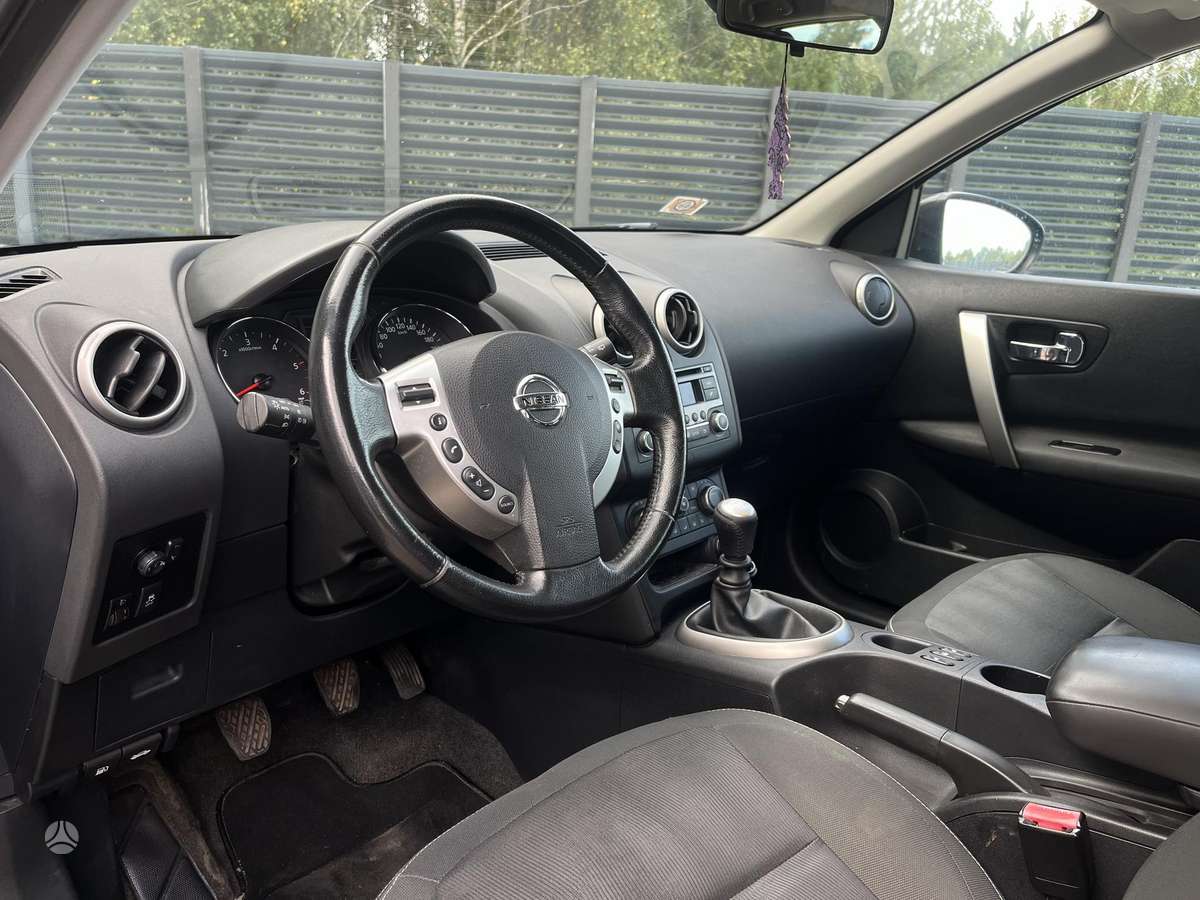 Nissan Qashqai 2012 — photo 7