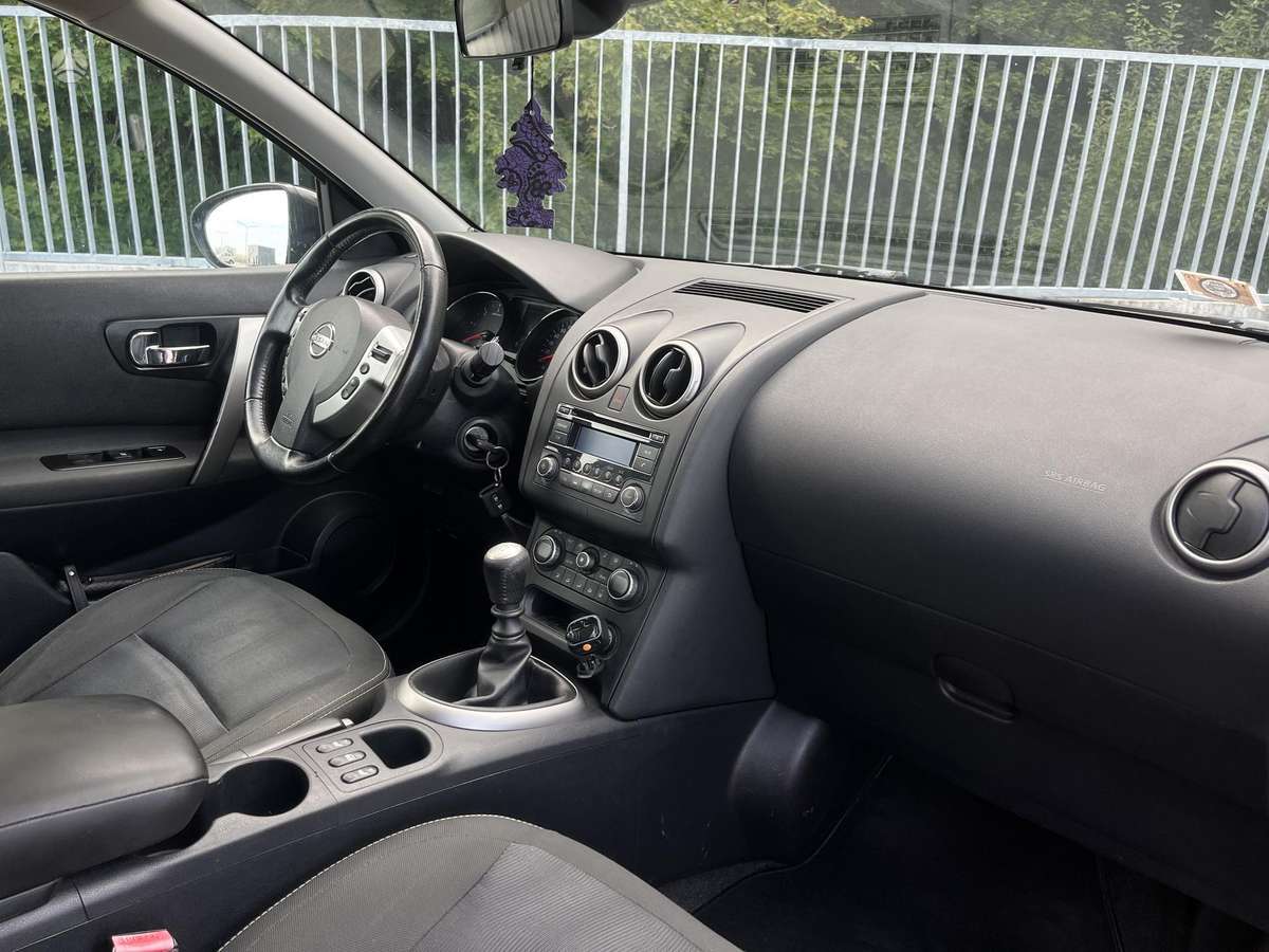 Nissan Qashqai 2012 — photo 8