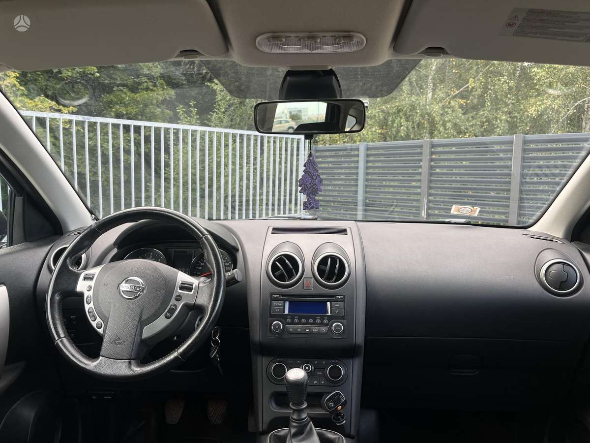 Nissan Qashqai 2012 — photo 9