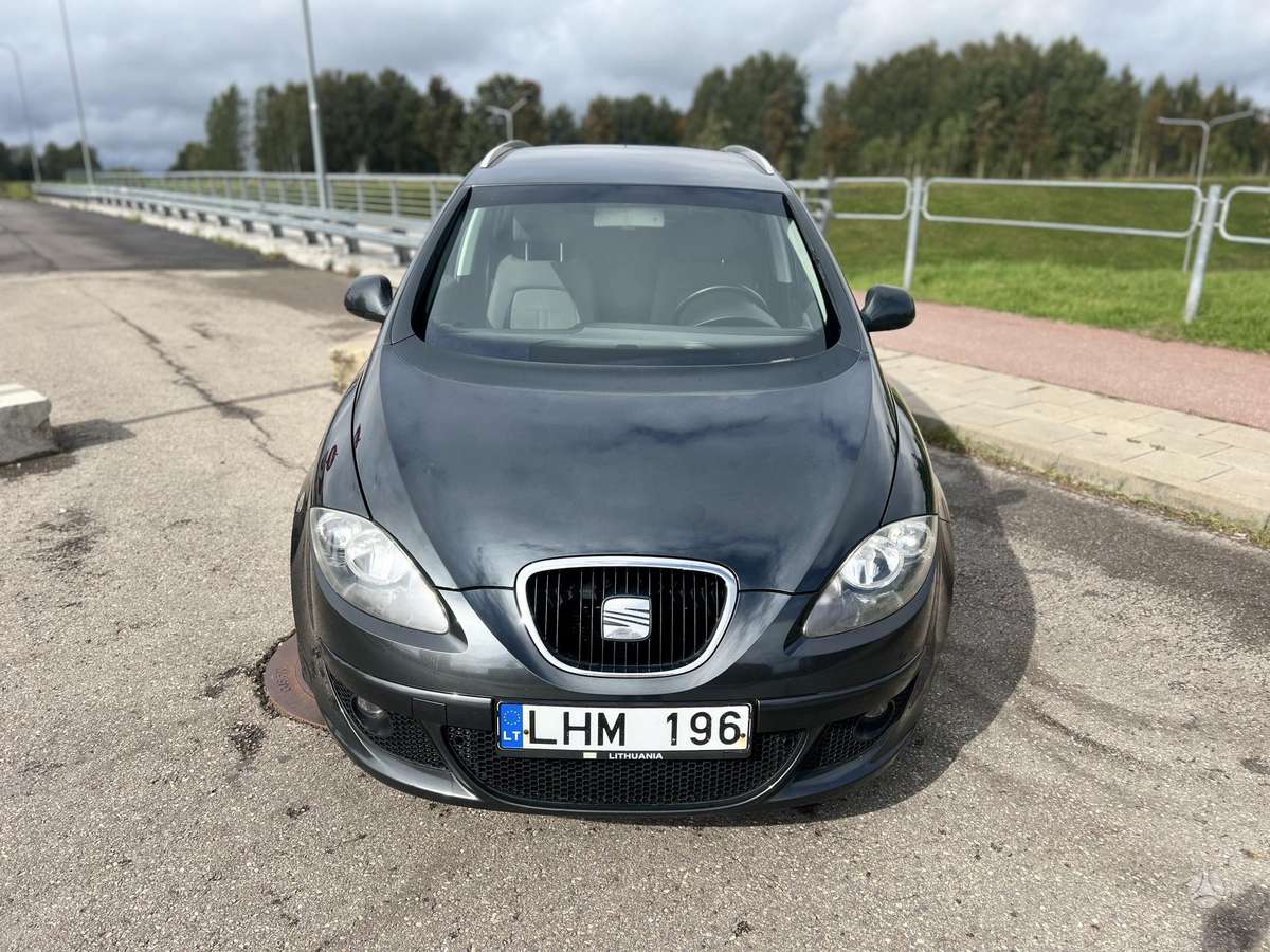 Seat Altea 2009 — rear view