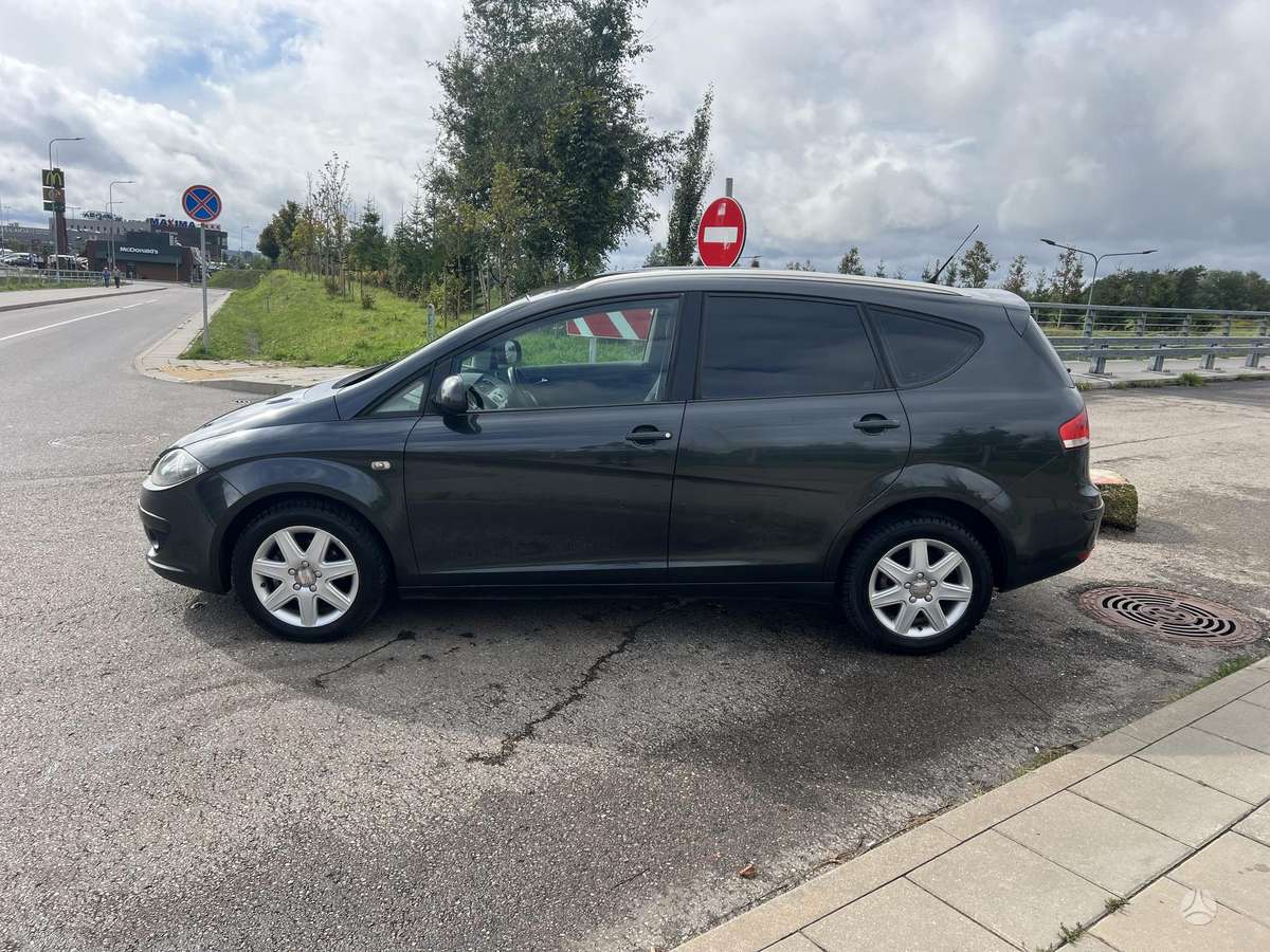 Seat Altea 2009 — photo 8