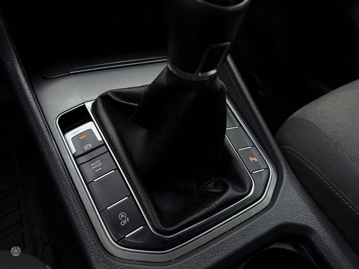 Volkswagen Golf 2014 — photo 26