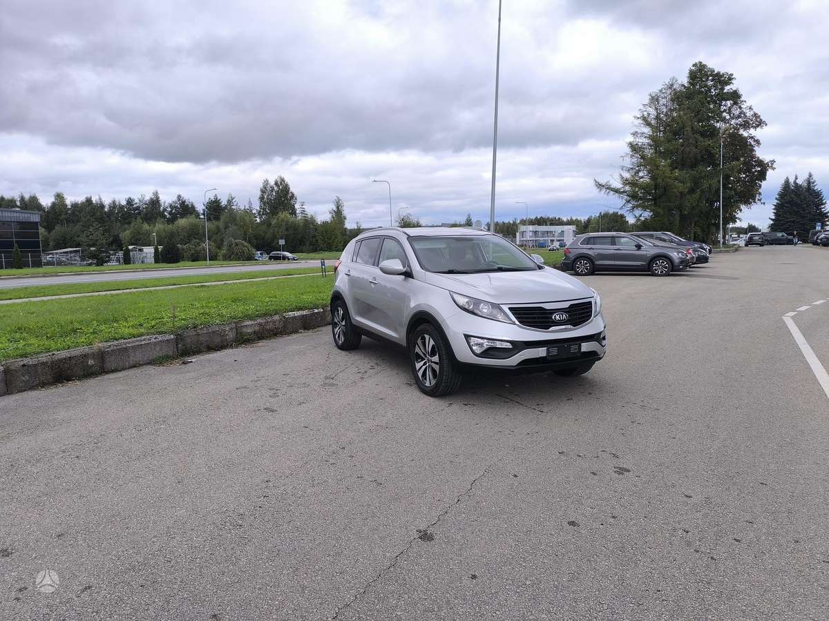 Kia Sportage 2013 — двигун 1685 cm³, 116 HP (85kW)