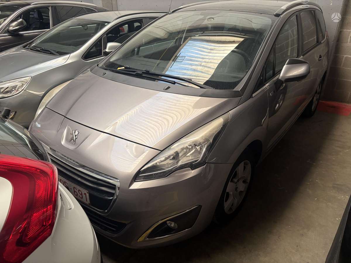 Peugeot 5008 2014 — двигун 1600 cm³, 114 HP (84kW)