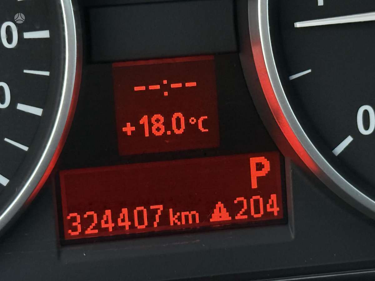 BMW 320 2006 — photo 18