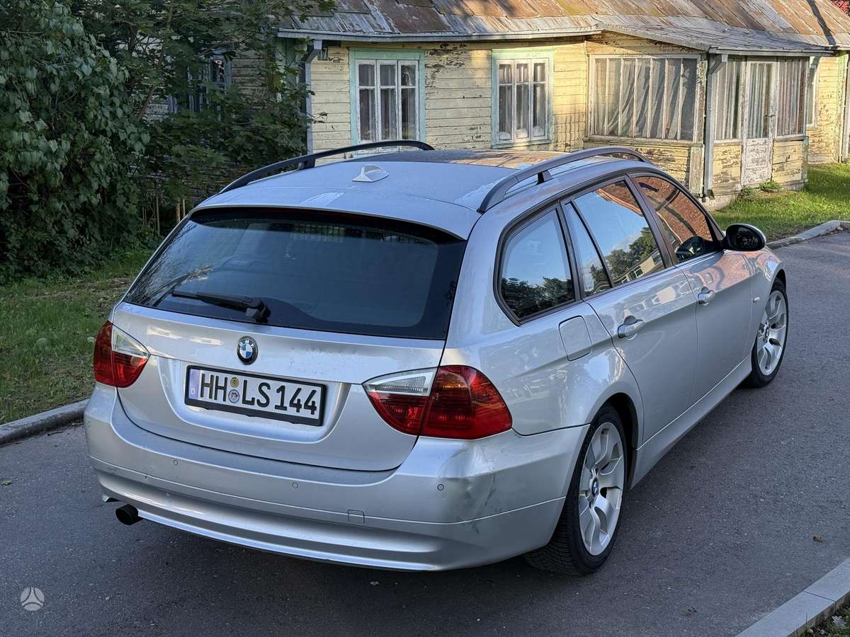 BMW 320 2006 — photo 8