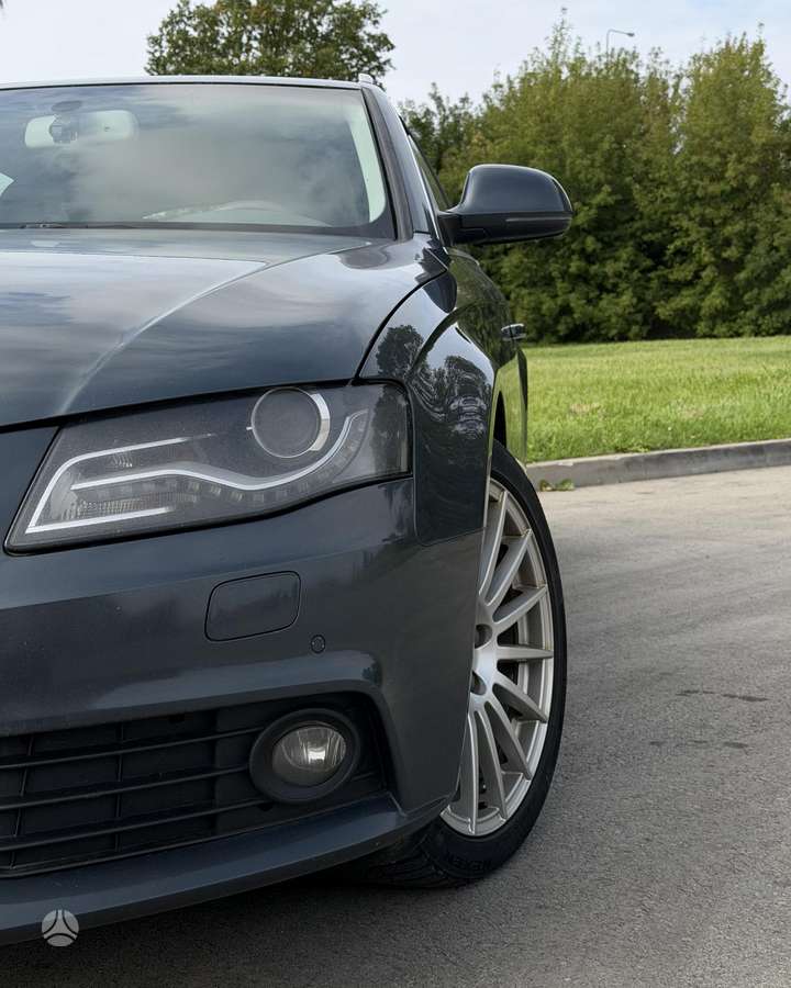 Audi A4 2008 — photo 32