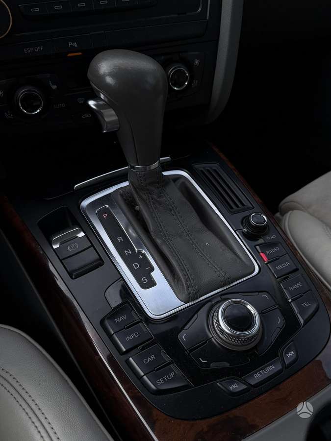 Audi A4 2008 — photo 6