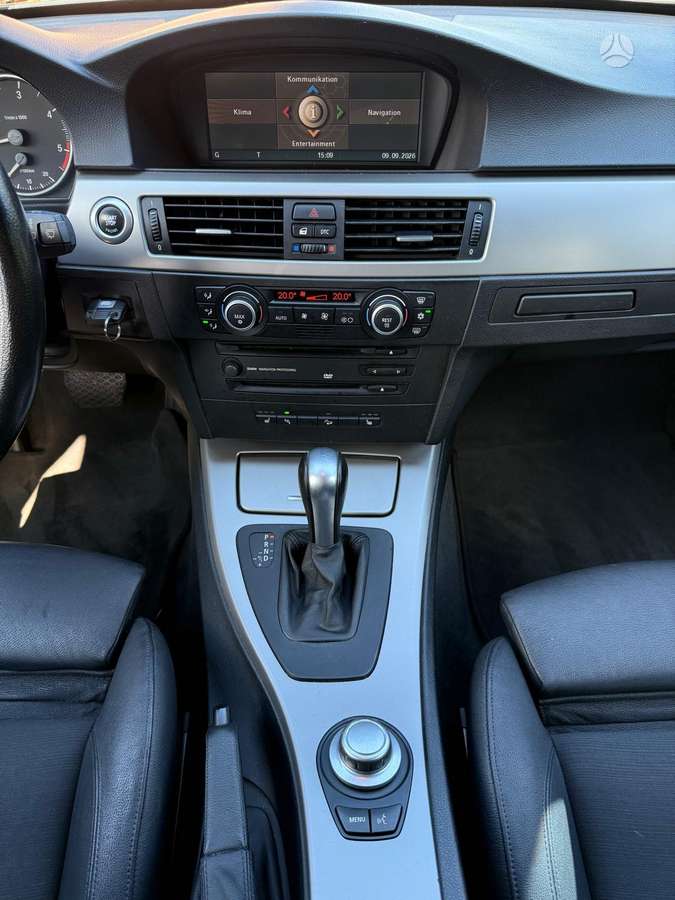 BMW 330 2007 — photo 13