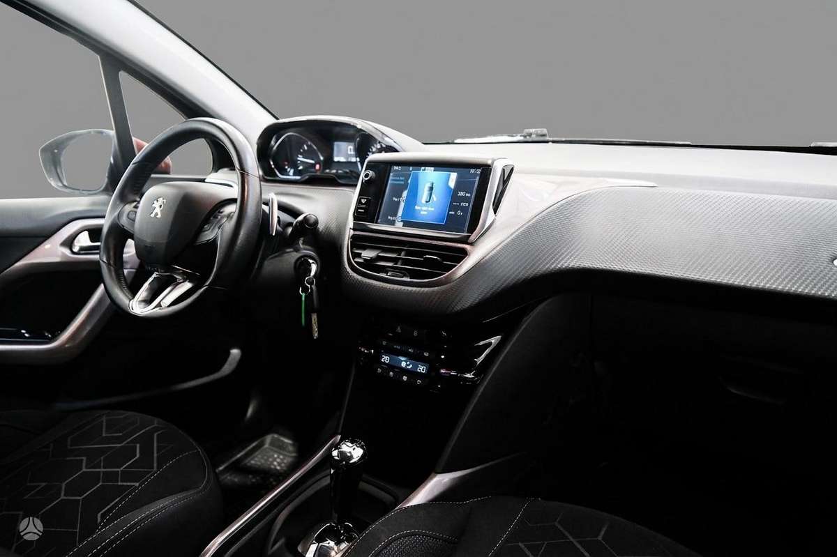 Peugeot 2008 2014 — photo 5
