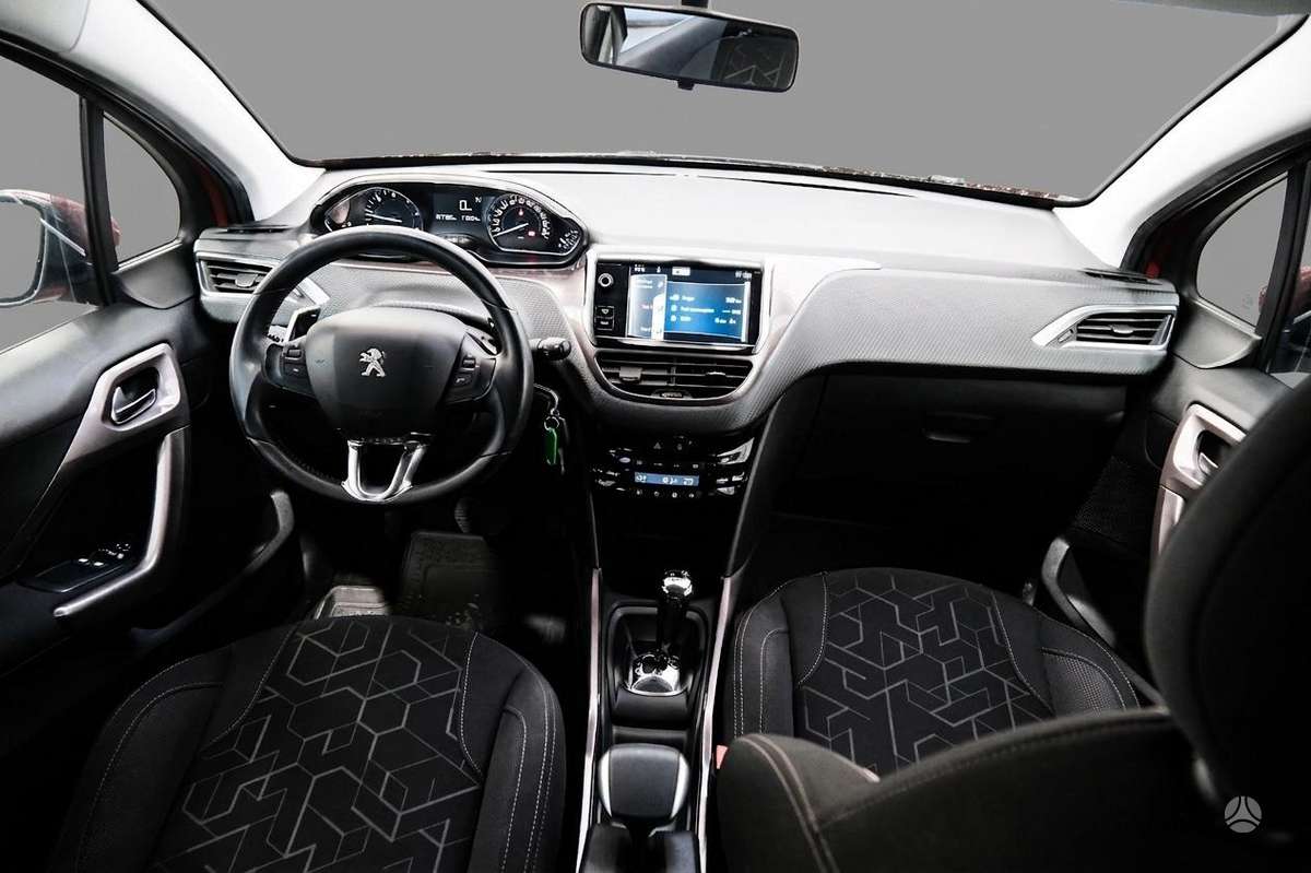 Peugeot 2008 2014 — photo 6