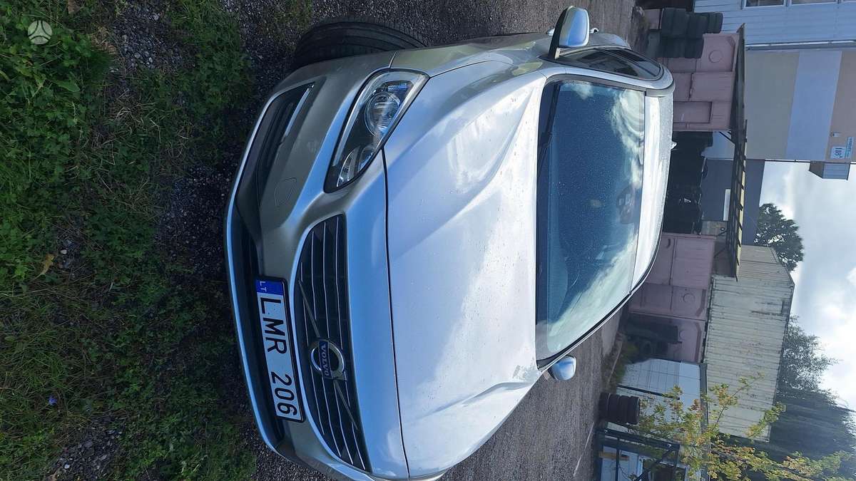 Volvo V60 2013 — вигляд ззаду
