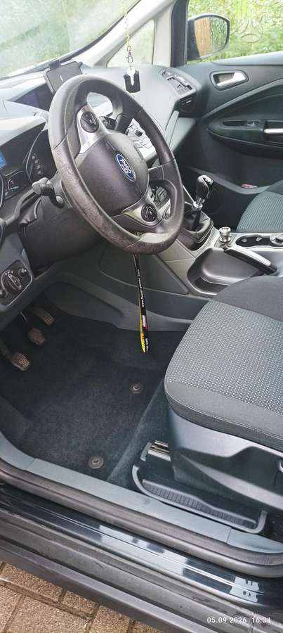 Ford C-MAX 2012 — photo 7