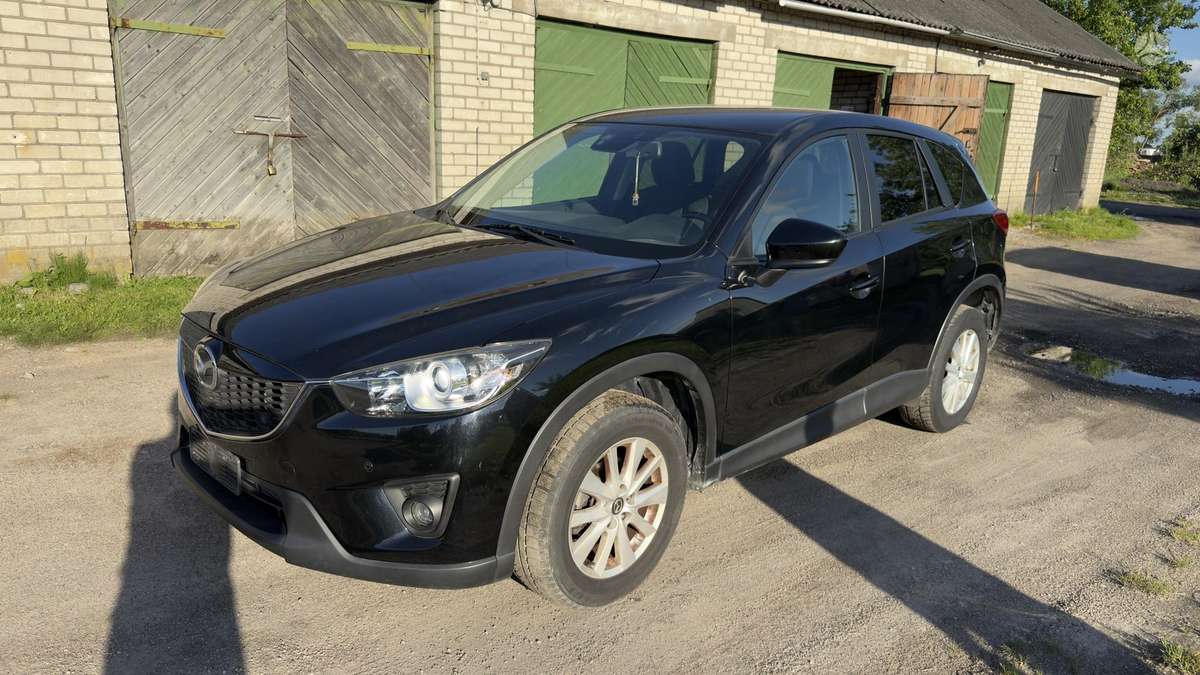 Mazda CX-5 2013 — rear view