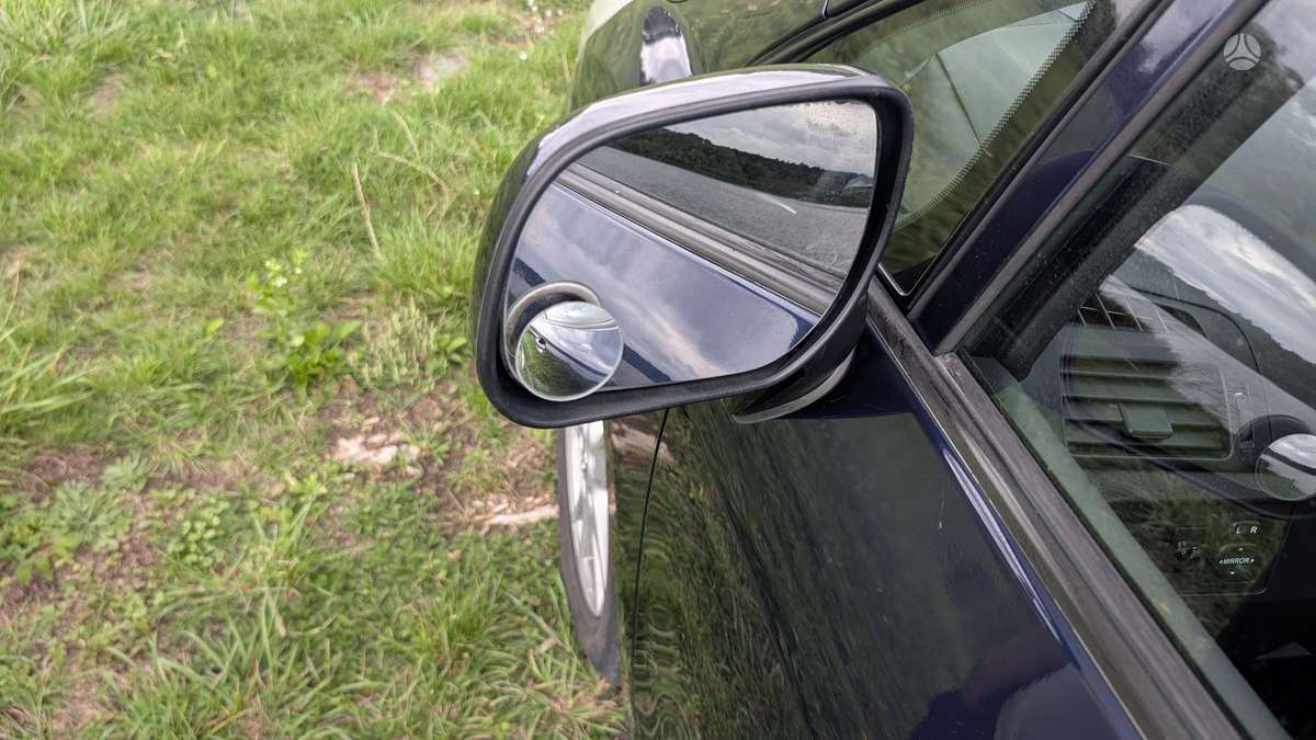 Toyota Verso 2011 — photo 16