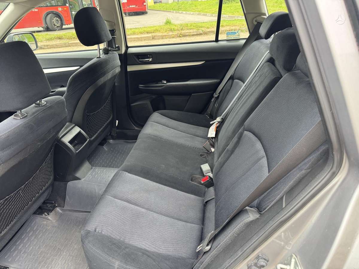 Subaru Outback 2012 — photo 6