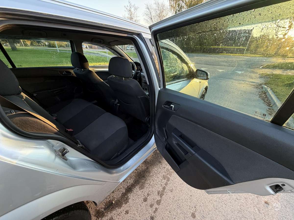 Opel Astra 2008 — photo 5