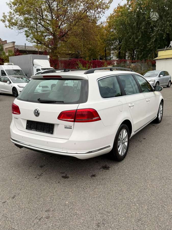 Volkswagen Passat 2014 — photo 13