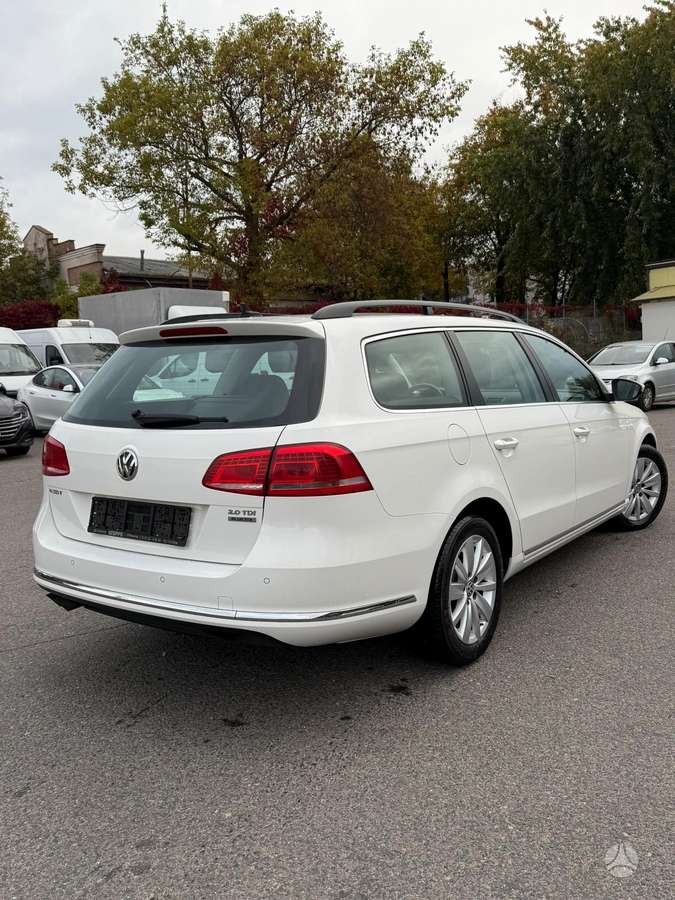 Volkswagen Passat 2014 — photo 8