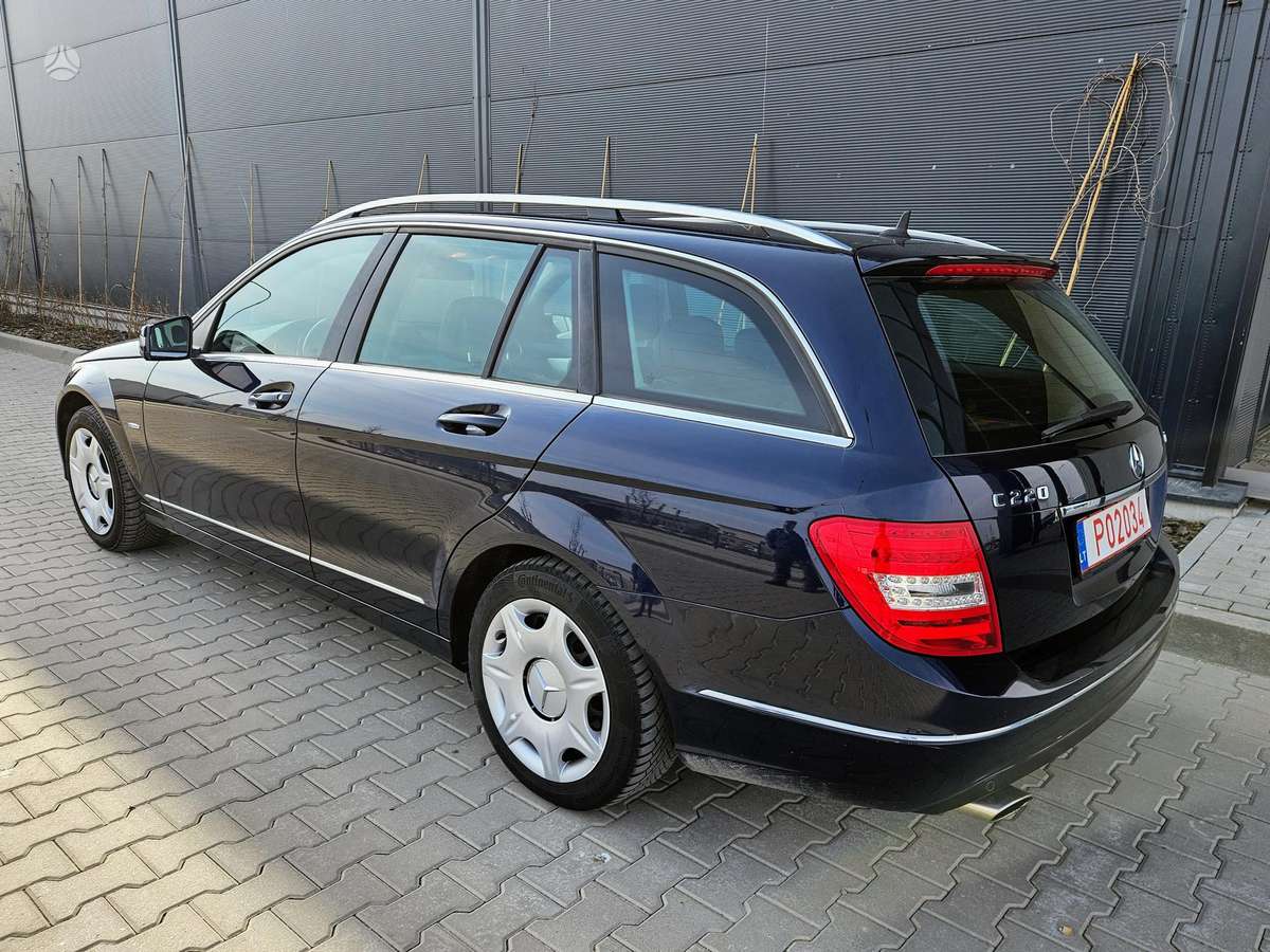Mercedes-Benz C220 2011 — engine 2143 cm³, 170 HP (125kW)
