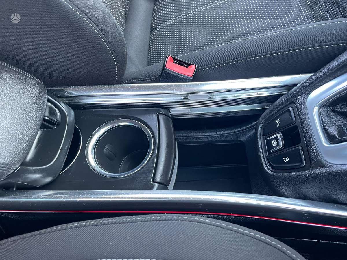 Opel Zafira 2012 — photo 15