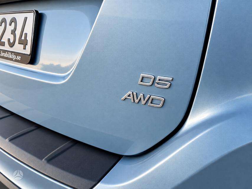 Volvo XC60 2009 — photo 18