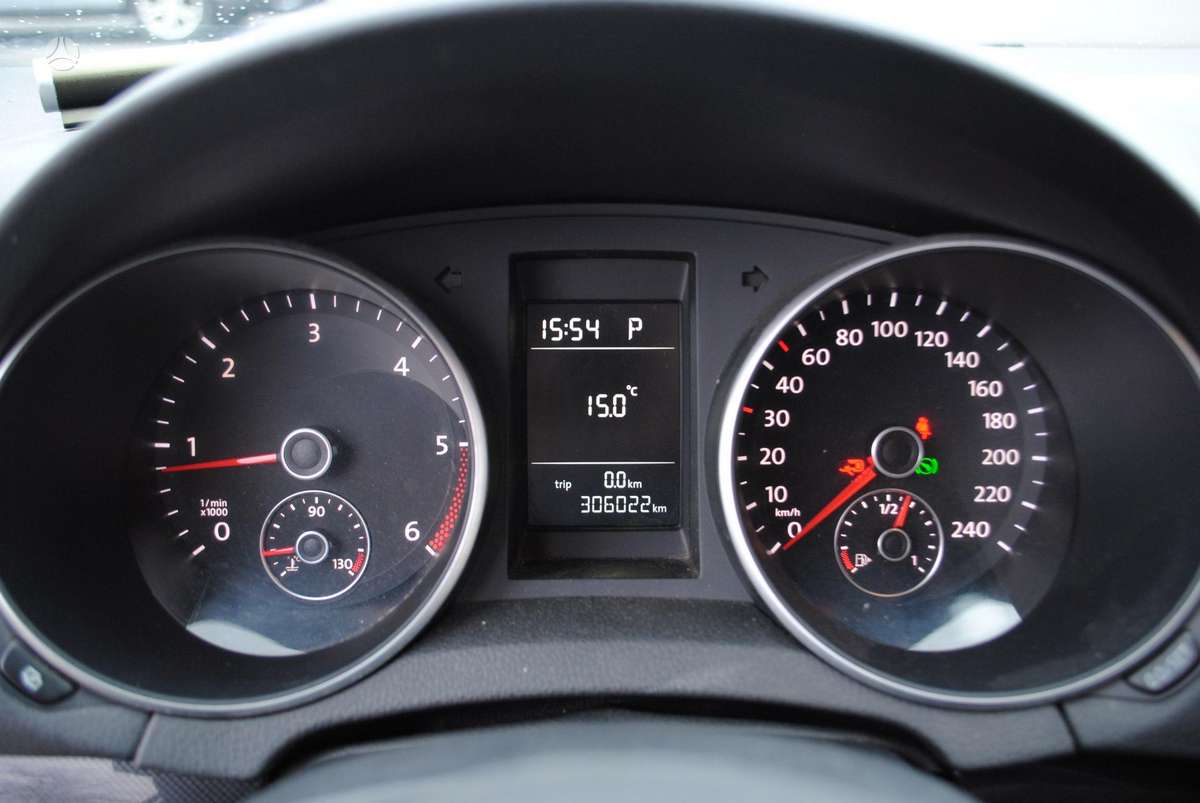 Volkswagen Golf 2010 — photo 20