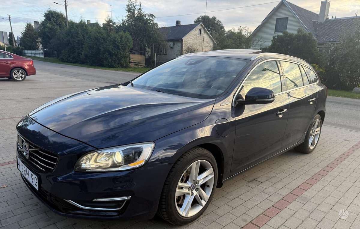 Volvo V60, 2014