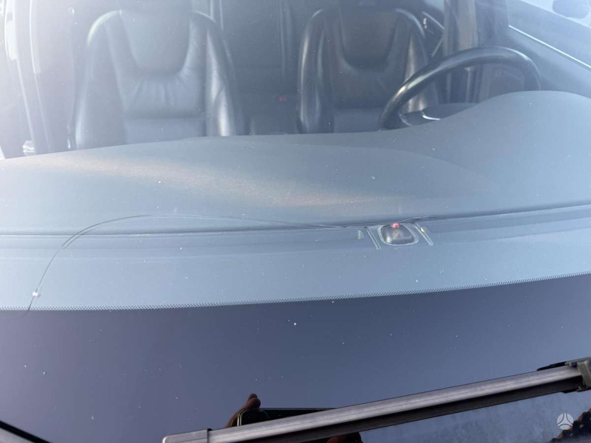 Volvo V60 2014 — photo 21