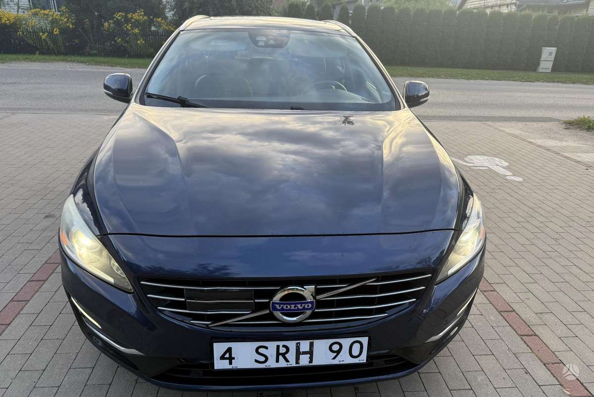 Volvo V60 2014 — photo 8