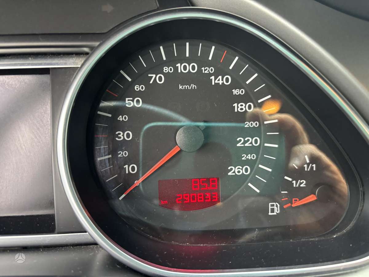 Audi Q7 2007 — photo 16