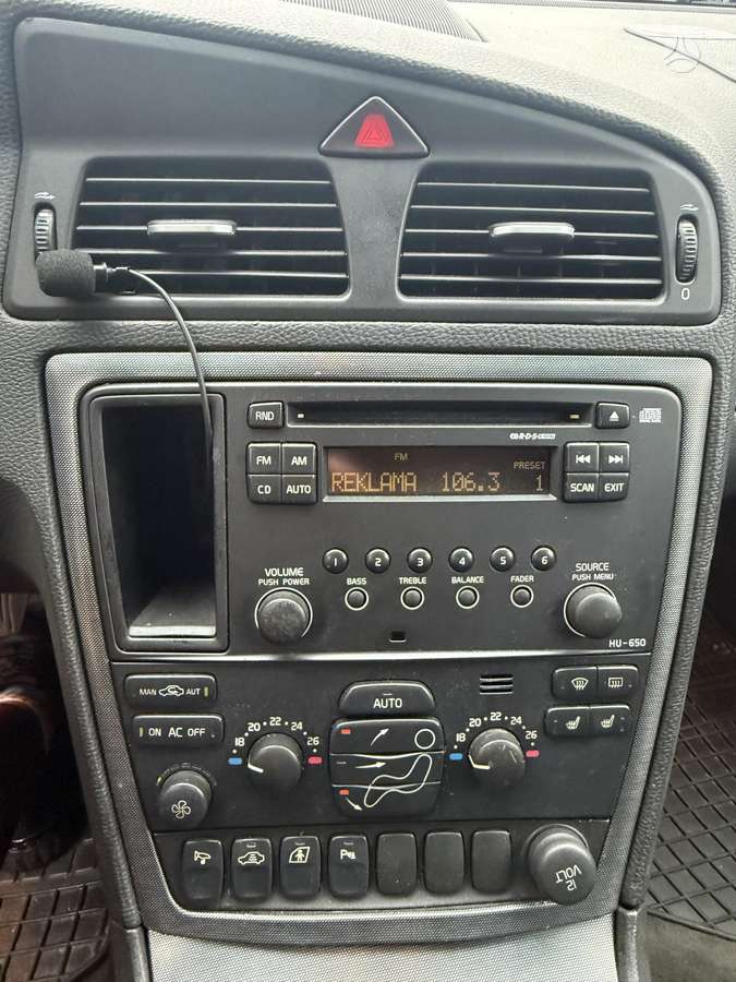 Volvo V70 2006 — photo 12