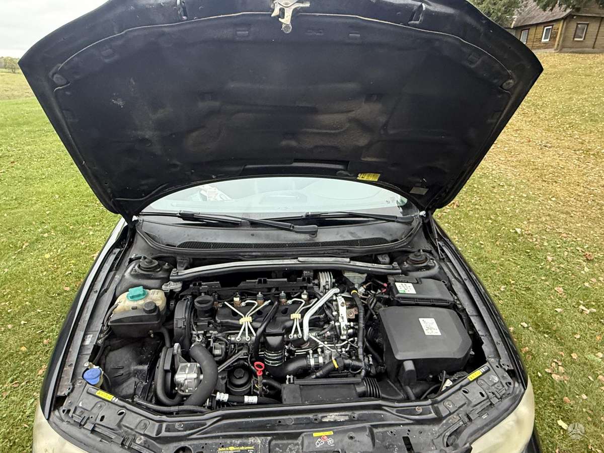 Volvo V70 2006 — photo 20