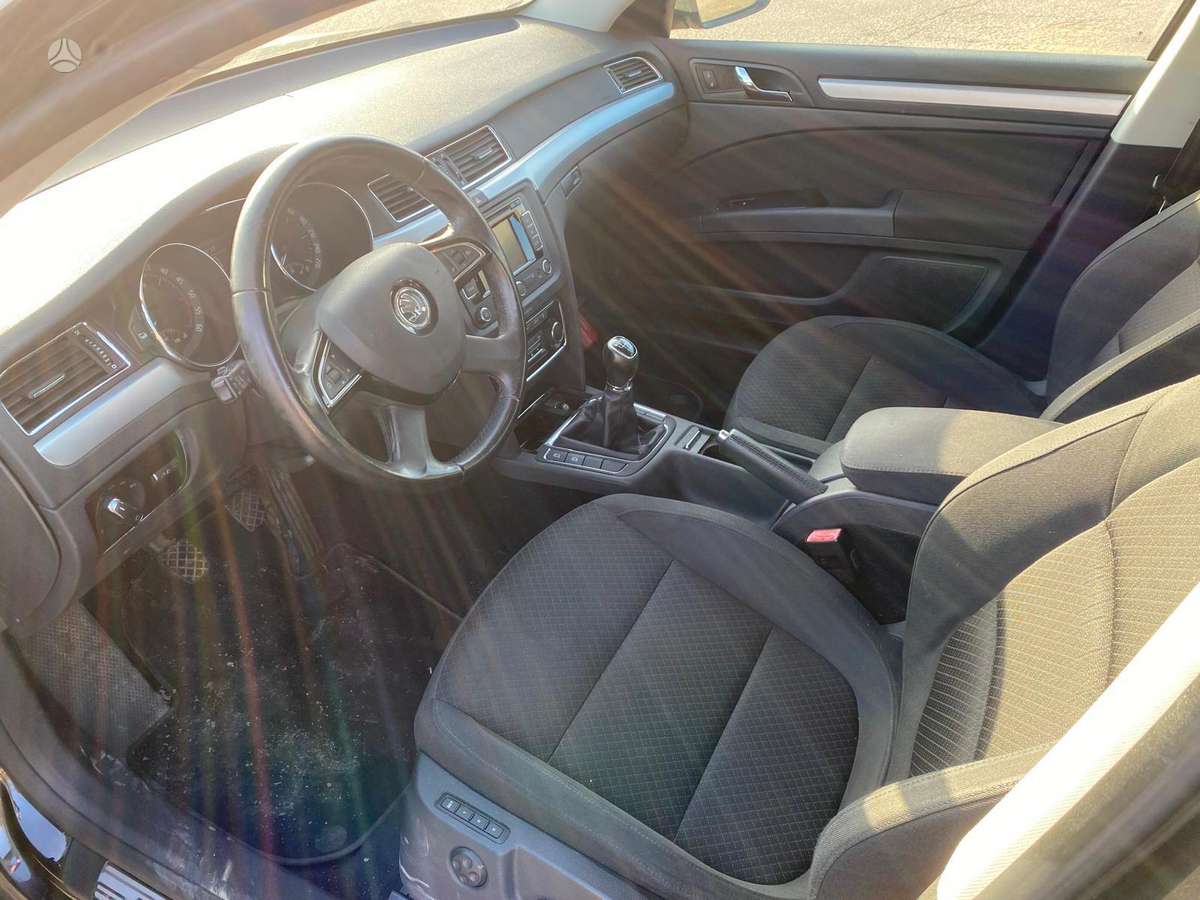 Skoda Superb 2014 — photo 9
