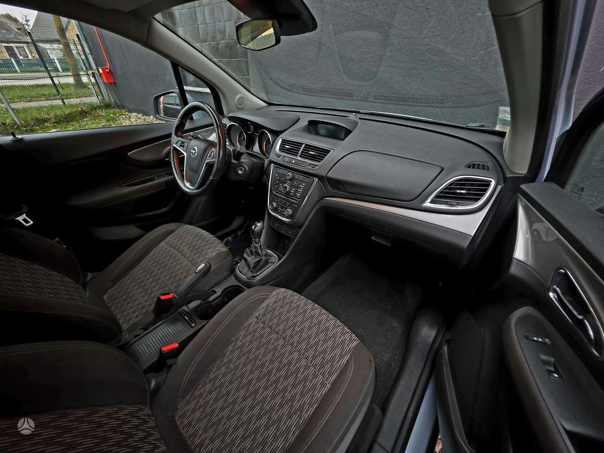 Opel Mokka 2013 — photo 17